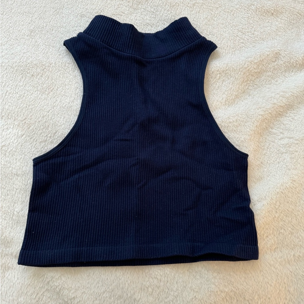 High neck tank